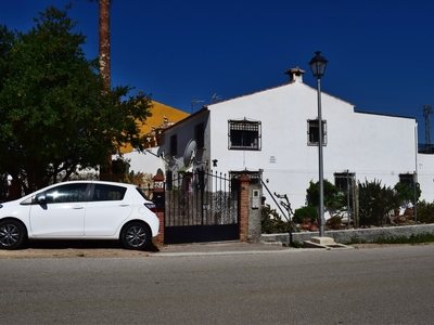 Villa en venta en Antequera, Malaga