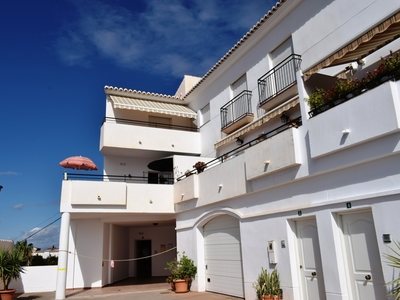 Apartment for sale in Canillas de Aceituno, Malaga