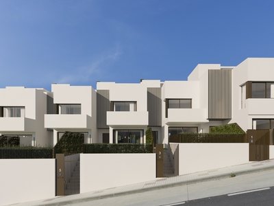 Casa adosada en venta en Rincon de la Victoria, Malaga
