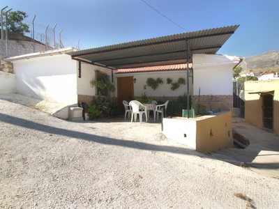 Cortijo/Finca en venta en Canillas de Aceituno, Malaga