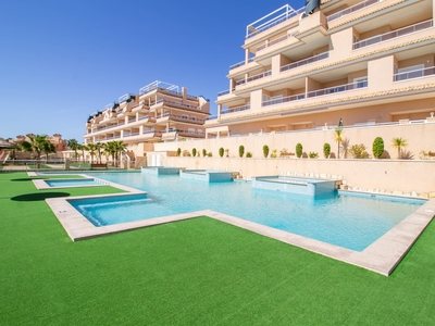 Apartamento en venta en Urbanizacion los Balcones, Alicante