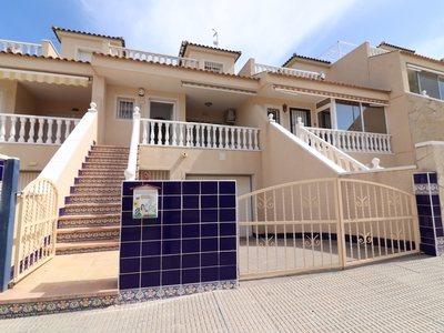 Duplex/Townhouse for sale in Benijofar, Alicante