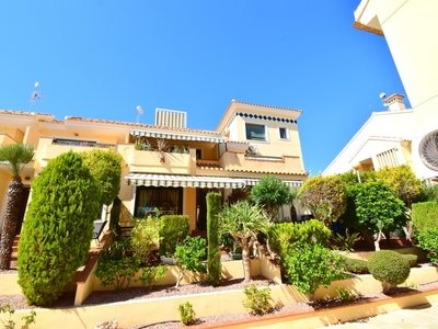 Duplex/Reihenhaus zum verkauf in Urbanizacion los Balcones, Alicante