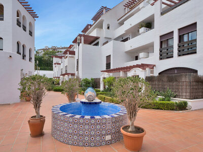 Apartamento en venta en Marbella, Malaga