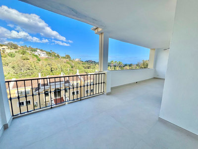 Appartement te koop in Benahavis, Malaga