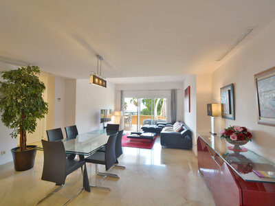 Apartment for sale in Marbella, Malaga