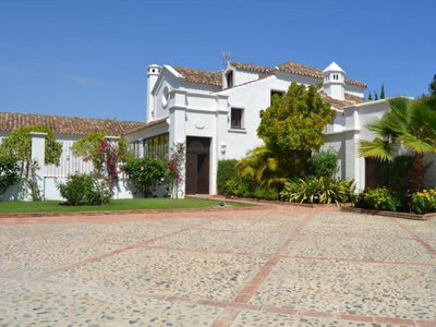 Villa for sale in Marbella, Malaga