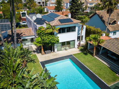 Villa à vendre en Estepona, Malaga