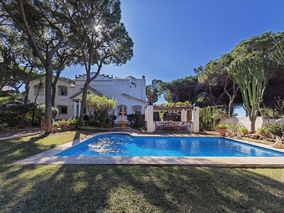 Villa zum verkauf in Marbella, Malaga