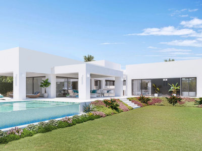 Villa for sale in Estepona, Malaga