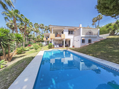 Villa à vendre en Marbella, Malaga