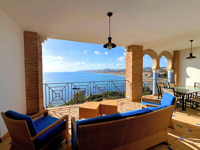 Apartamento en venta en Casares, Malaga