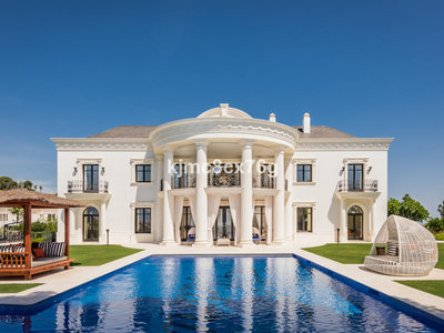 Villa for sale in Marbella, Malaga