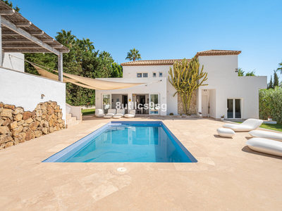 Villa for sale in Marbella, Malaga