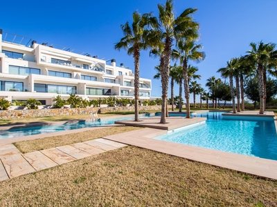 Appartement te koop in Villamartin, Alicante