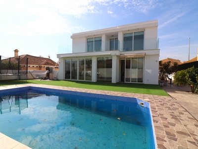 Villa à vendre en La Marina, Alicante