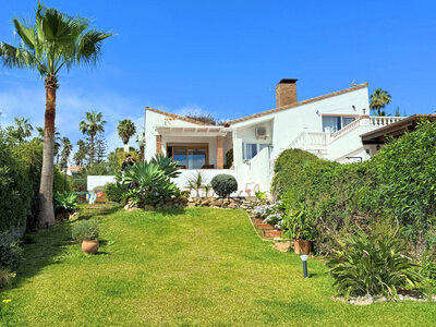 Duplex/Townhouse te koop in Estepona, Malaga