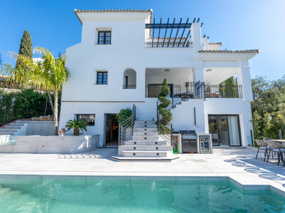 Villa for sale in Marbella, Malaga