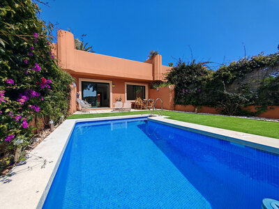 Apartment for sale in Marbella, Malaga