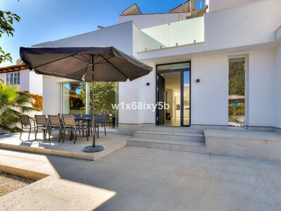 Villa for sale in Marbella, Malaga