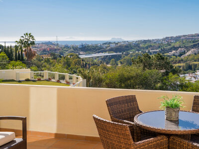 Apartment for sale in Puerto de la Torre, Malaga