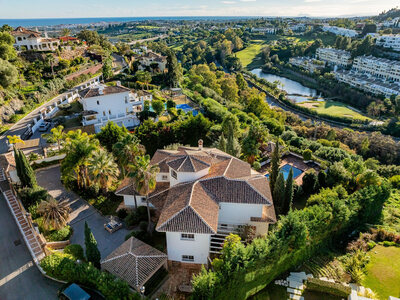 Villa zum verkauf in Marbella, Malaga