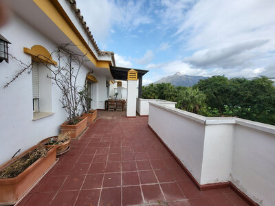 Apartment for sale in Marbella, Malaga