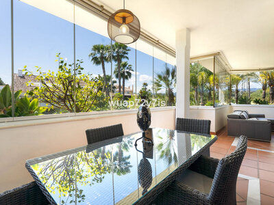 Apartamento en venta en Marbella, Malaga