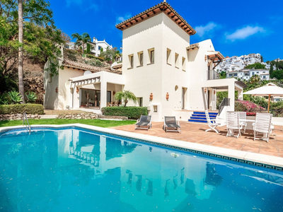Villa zum verkauf in Benahavis, Malaga