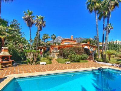 Villa te koop in Marbella, Malaga