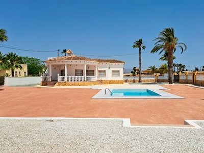 Cortijo/Finca for sale in Catral, Alicante