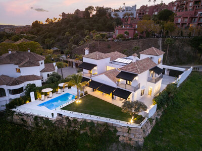 Villa zum verkauf in Benahavis, Malaga