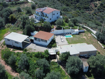 Villa zum verkauf in Comares, Malaga