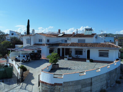 Villa zum verkauf in Velez-Malaga, Malaga