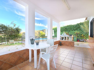 Villa for sale in Comares, Malaga