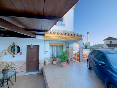 Duplex/Townhouse te koop in Velez-Malaga, Malaga