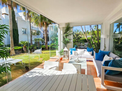 Apartamento en venta en Casares, Malaga