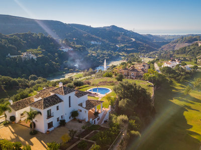 Villa zum verkauf in Benahavis, Malaga