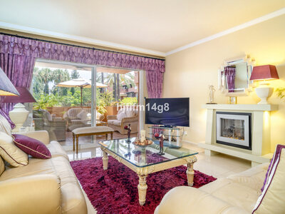 Apartment for sale in Marbella, Malaga
