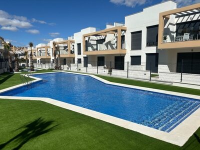 Appartement te koop in Urbanizacion los Balcones, Alicante