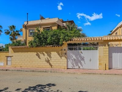 Villa for sale in Ciudad Quesada, Alicante