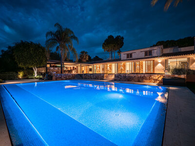 Villa zum verkauf in Marbella, Malaga