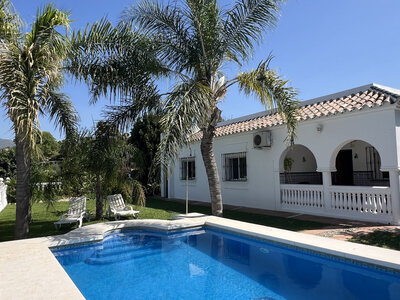 Cortijo/Finca for sale in Estepona, Malaga