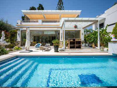 Villa zum verkauf in Marbella, Malaga
