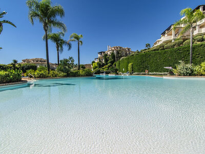 Apartment zum verkauf in Benahavis, Malaga