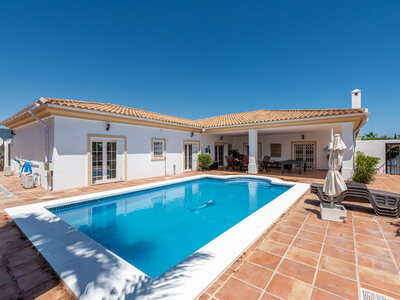 Villa for sale in Mijas, Malaga