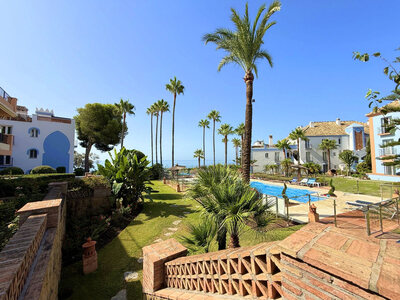 Apartment for sale in Casares, Malaga