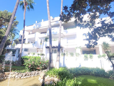 Apartamento en venta en Marbella, Malaga