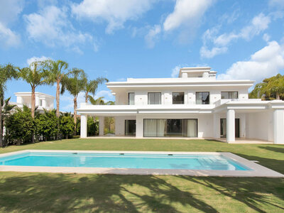 Villa zum verkauf in Marbella, Malaga