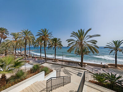 Apartamento en venta en Marbella, Malaga
